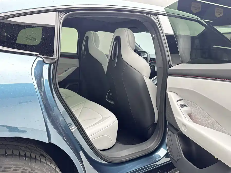 900x675_0_q87_c42_autohomecar__Chto52k9B4iAIm10AAWzr0mgYug314.jpg.webp Used Xpeng P7 2025 model 820 ultra long battery life Ultra