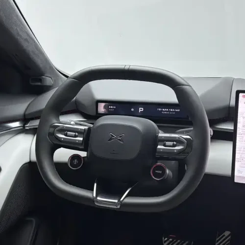 900x675_0_q87_c42_autohomecar__Chto52k9B4qAWcxEAAP0oqaPElk531.jpg.webp Used Xpeng P7 2025 model 820 ultra long battery life Ultra
