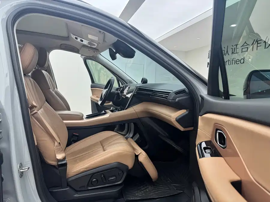 900x675_0_q87_c42_autohomecar__Chto52k9PFGATlIdAAehY1dmG9Y832.jpg.webp Used NIO ES8 2018 model 355KM baseline version seven-seater version