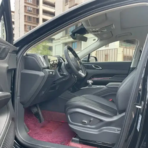 900x675_0_q87_c42_autohomecar__Chto52kAJ2aAfQ08AAIyg4GdOt8504.jpg.webp Used Hongqi HS3 PHEV 2024 115km Jinwei Edition