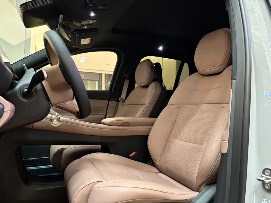 Used NIO ES6 2024 model 75kWh