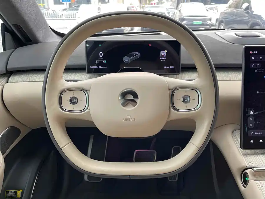 Used NIO ET7 2022 model 75kWh