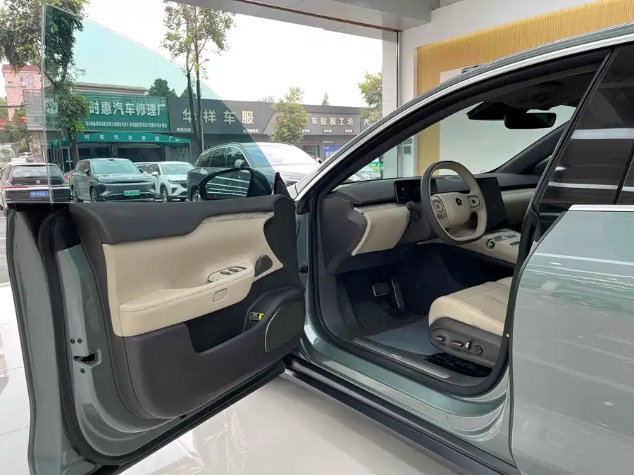 Used NIO ET7 2022 model 75kWh