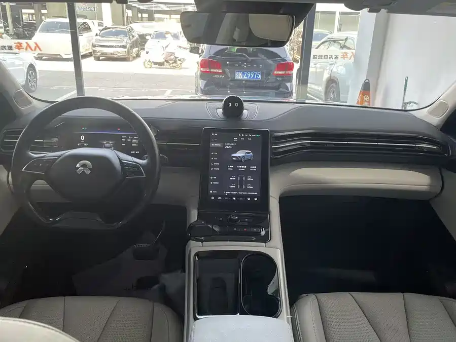 900x675_0_q87_c42_autohomecar__Chto52kJmh6Adj3xAANRr5JXXjw071.jpg.webp Used NIO ES8 2018 model 355KM baseline version seven-seater version