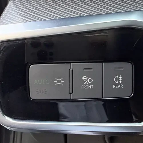 900x675_0_q87_c42_autohomecar__Chto52kKv8yAK2KYAAhidhh76ek332.jpg.webp Used Audi A6L 2019 40 TFSI luxury and dynamic model