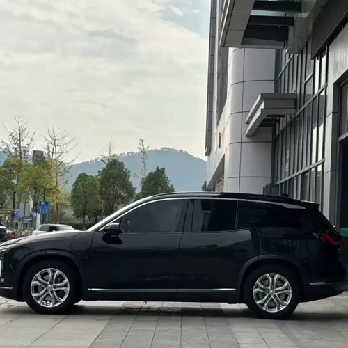 900x675_0_q87_c42_autohomecar__Chto52kOxI2Af6I3AAftJ04QgUg371.jpg.webp Used NIO ES8 2022 100kWh six-seater version