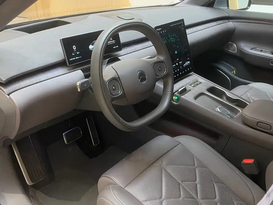 900x675_0_q87_c42_autohomecar__Chto52kPA8OAbG25AAbfxSIrXQs150.jpg.webp Used NIO ET7 2024 75kWh Executive Signature Edition