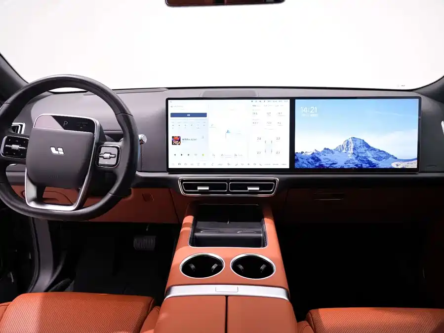 900x675_0_q87_c42_autohomecar__Chto52kQavOAbcaeAAHTYH57X5A246.jpg.webp Used Li Auto L9 2022 Max