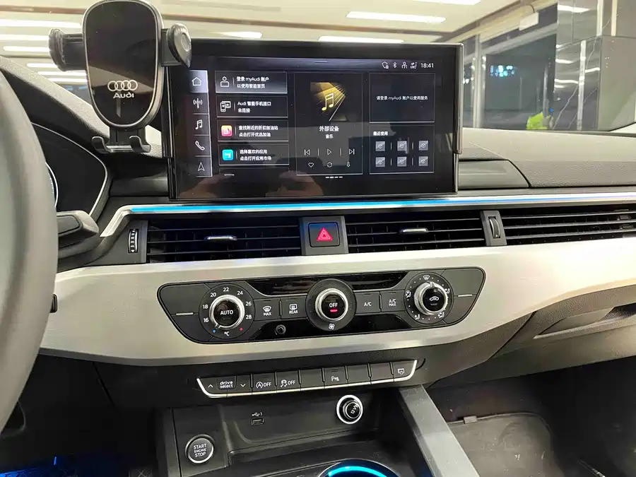 Used Audi A4L 2023 40 TFSI Fashionable and Dynamic