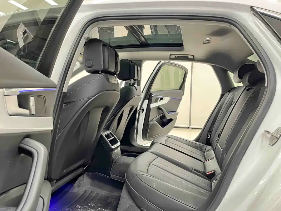 Used Audi A4L 2023 40 TFSI Fashionable and Dynamic