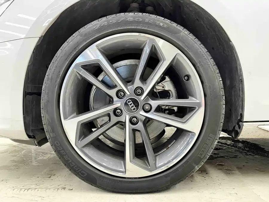 Used Audi A4L 2023 40 TFSI Fashionable and Dynamic