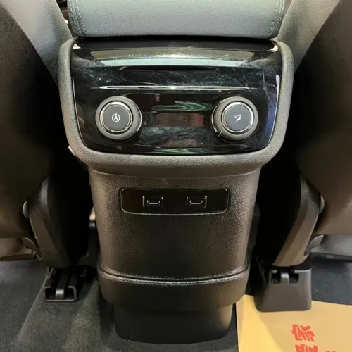 900x675_0_q87_c42_autohomecar__Chto52kRlBqAE0_pAAnxYtjZs0o709.jpg.webp Used NIO ES8 2020 415KM six-seater version