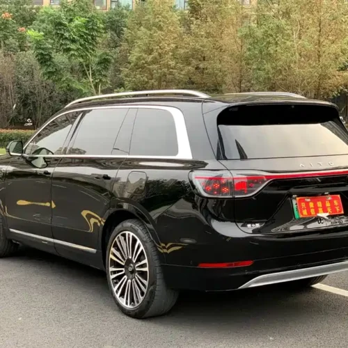 900x675_0_q87_c42_autohomecar__Chto52kSksiAVFANAAM42IaHTTU589.jpg.webp Used AITO M9 2024 extended range Max version 42kWh 6-seater version