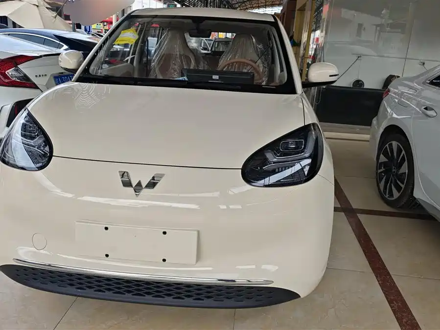 Used Wuling Bingo 2025 model 333km Lingxi Internet model