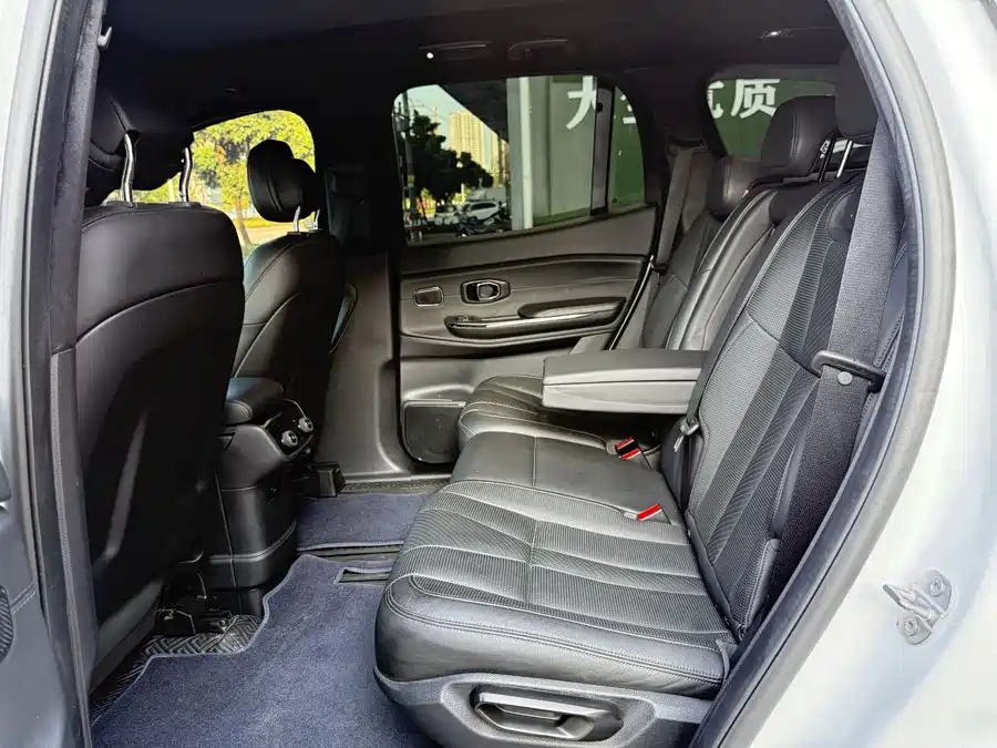 900x675_0_q87_c42_autohomecar__Chto52kXLTWATd1aAAchh6QDKl0375.jpg.webp Used NIO ES8 2020 450KM seven-seater version