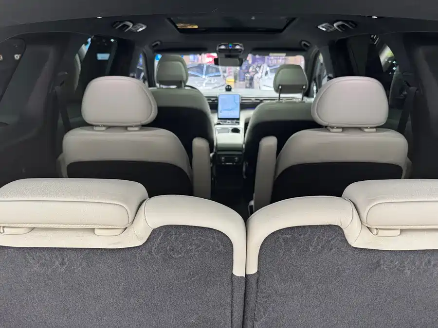 900x675_0_q87_c42_autohomecar__Chto52kYIqiAM6jXAAj0Q-AUUoQ179.jpg.webp Used NIO ES8 2020 450KM six-seater version