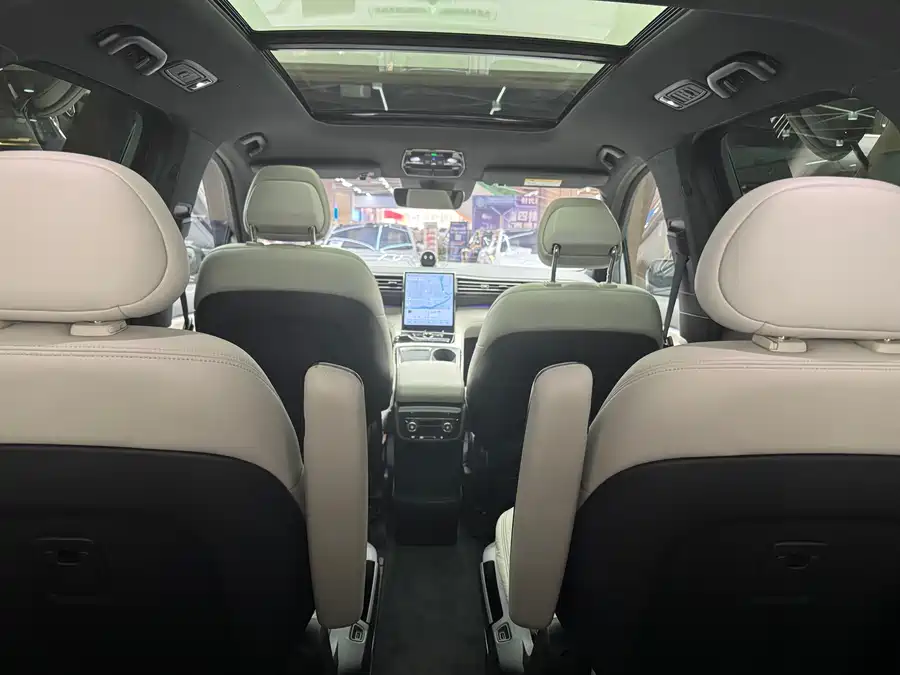 900x675_0_q87_c42_autohomecar__Chto52kYIqmAK6THAAZTWuBEWUs998.jpg.webp Used NIO ES8 2020 450KM six-seater version