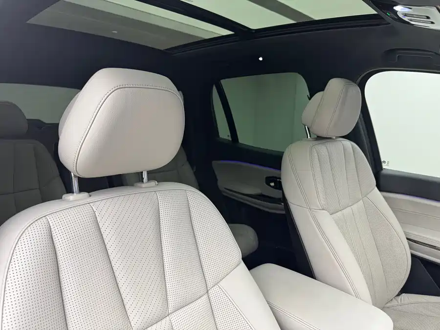 900x675_0_q87_c42_autohomecar__Chto52kYIqyAMZFwAAi-hgquvSs514.jpg.webp Used NIO ES8 2020 450KM six-seater version