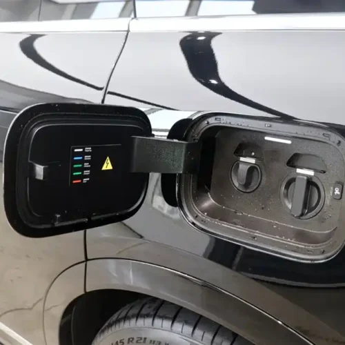 900x675_0_q87_c42_autohomecar__Chto52kYRCKAY43zAAFJVi7rud4220.jpg.webp Used AITO M9 2025 extended range Ultra version 52kWh 6-seater version