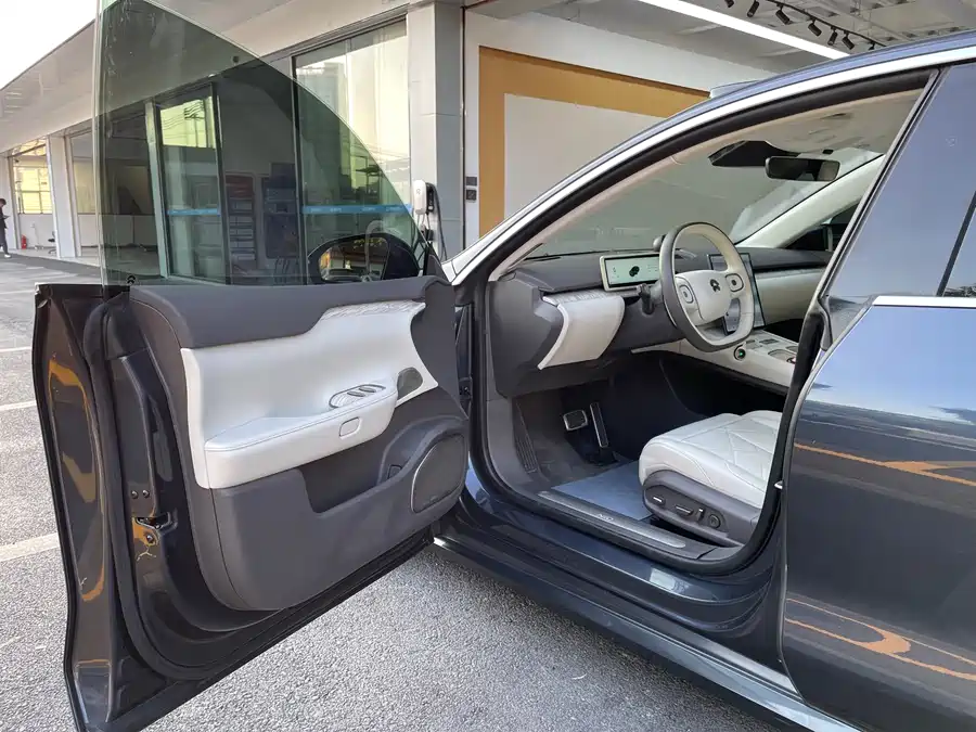 Used NIO ET7 2022 model 100kWh first edition