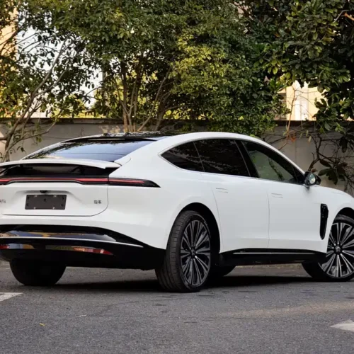 900x675_0_q87_c42_autohomecar__Chto52k_84qAQqZLAA3eA_kpkuQ610.jpg.webp Used NIO ET9 2025 model 102kWh