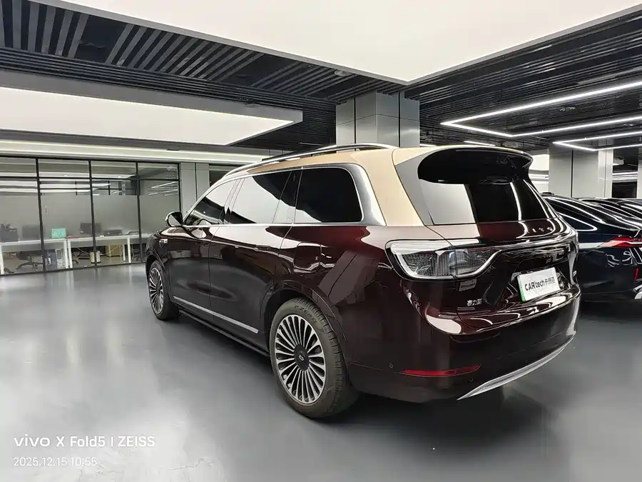 Used AITO M9 2025 extended range Ultra version 52kWh 5-seater version