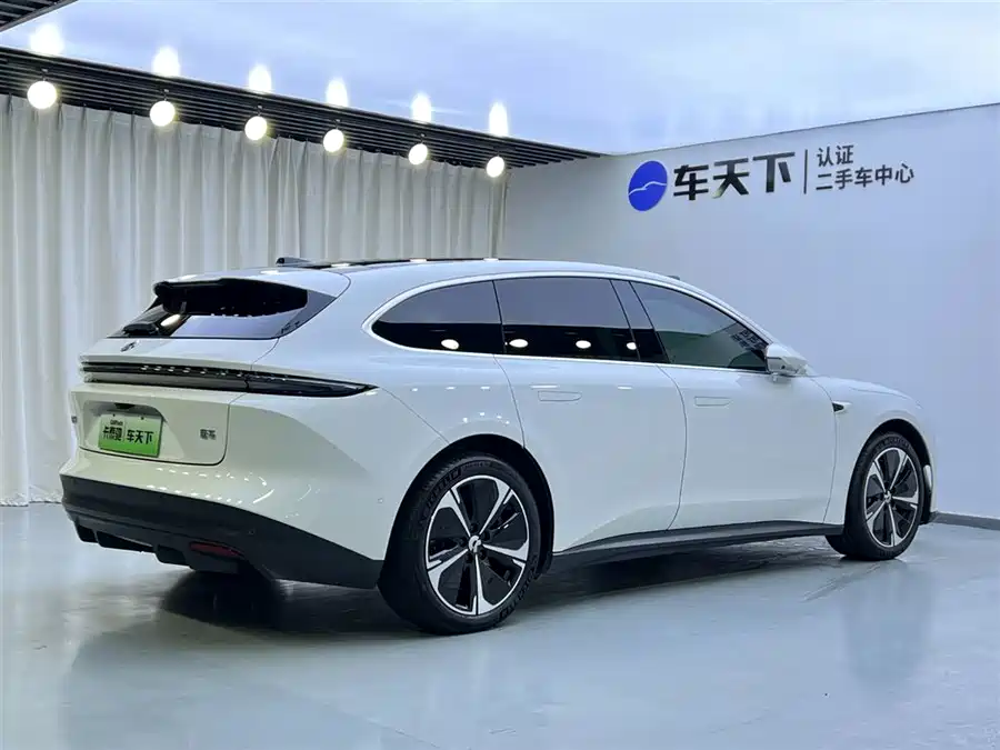 900x675_0_q87_c42_autohomecar__Chto52kcMJmAQmW7AAFuo_V1ado505.jpg.webp Used NIO ET5T 2024 model 75kWh Touring