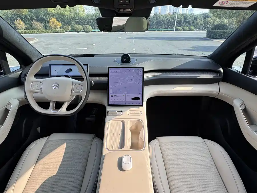 Used NIO ES6 2024 model 75kWh