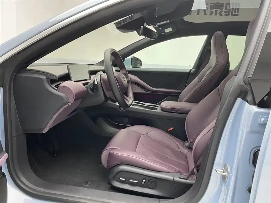 Used NIO ET5T 2024 model 75kWh Touring