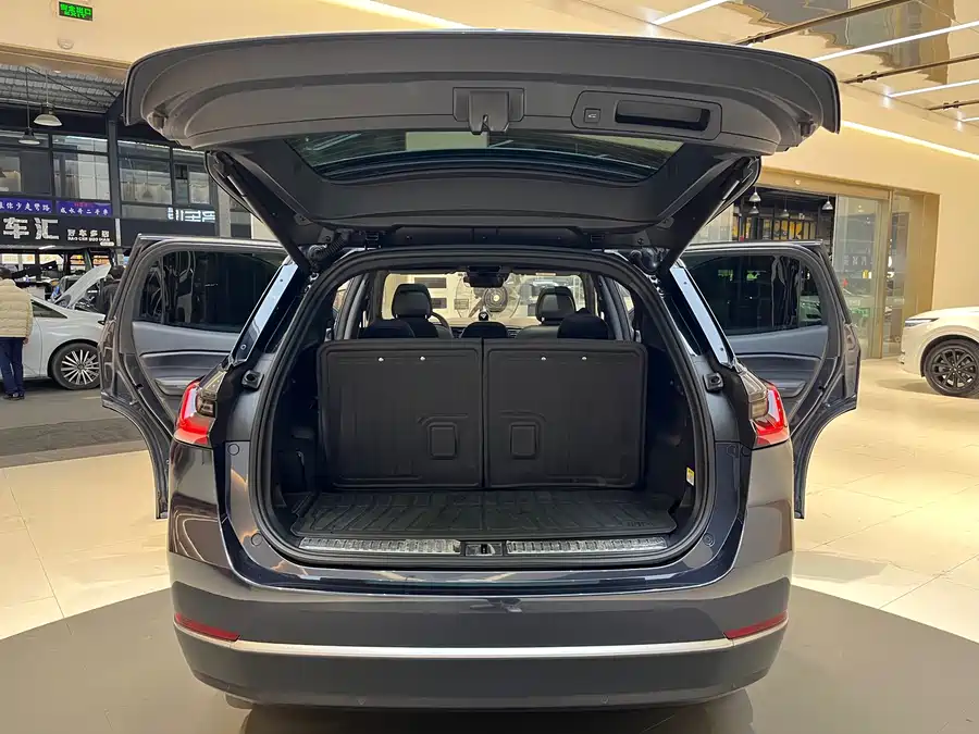 900x675_0_q87_c42_autohomecar__Chto52khODyAd6_jAAleGq_86sM659.jpg.webp Used NIO ES8 2020 450KM seven-seater version
