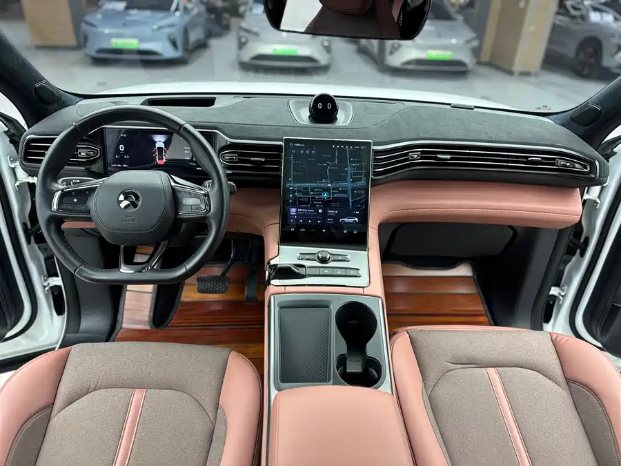 900x675_0_q87_c42_autohomecar__Chto52khgC-AKgmWAAnlxdojQck972.jpg.webp Used NIO EC6 2020 615KM Performance Edition