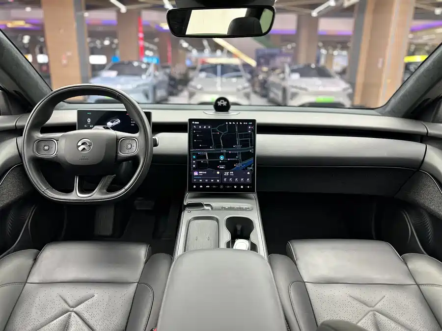 Used NIO ET5T 2023 model 100kWh Touring