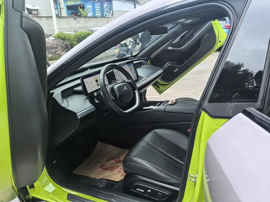 900x675_0_q87_c42_autohomecar__Chto52klDP6AGLReAAVYDU1u9pA742.jpg.webp Used Xpeng P7 2021 670E Pengyi Edition