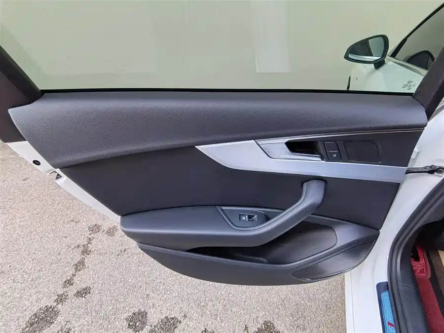 Used Audi A4L 2020 40 TFSI Fashionable and Dynamic