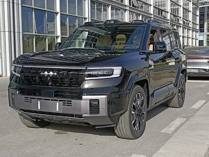 Used BYD Leopard 8 2025 Zhiyong flagship version 7 seats