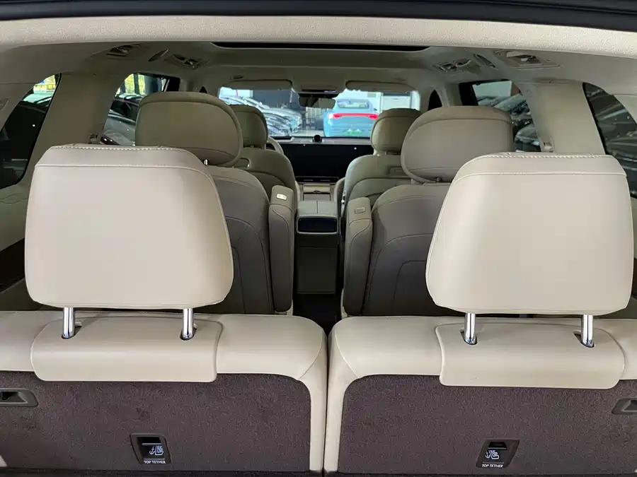 900x675_0_q87_c42_autohomecar__Chto52kmmtqAMZ-rAAgqKmOvqYM835.jpg.webp Used AITO M9 2024 extended range Max version 42kWh 6-seater version