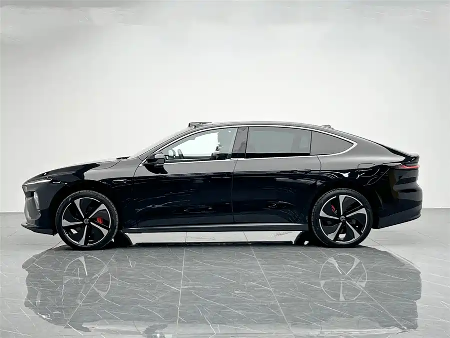 900x675_0_q87_c42_autohomecar__Chto52koD72AWc10AAGLp9V0XP4308.jpg.webp Used NIO ET7 2022 model 100kWh first edition