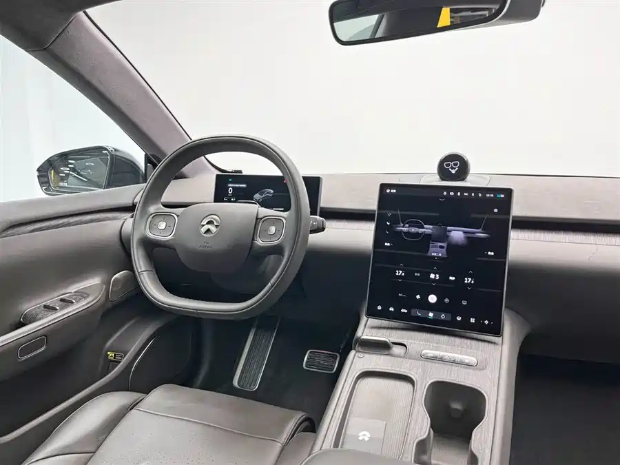 900x675_0_q87_c42_autohomecar__Chto52koD72AYKWPAAGHCZQeVqo194.jpg.webp Used NIO ET7 2022 model 100kWh first edition