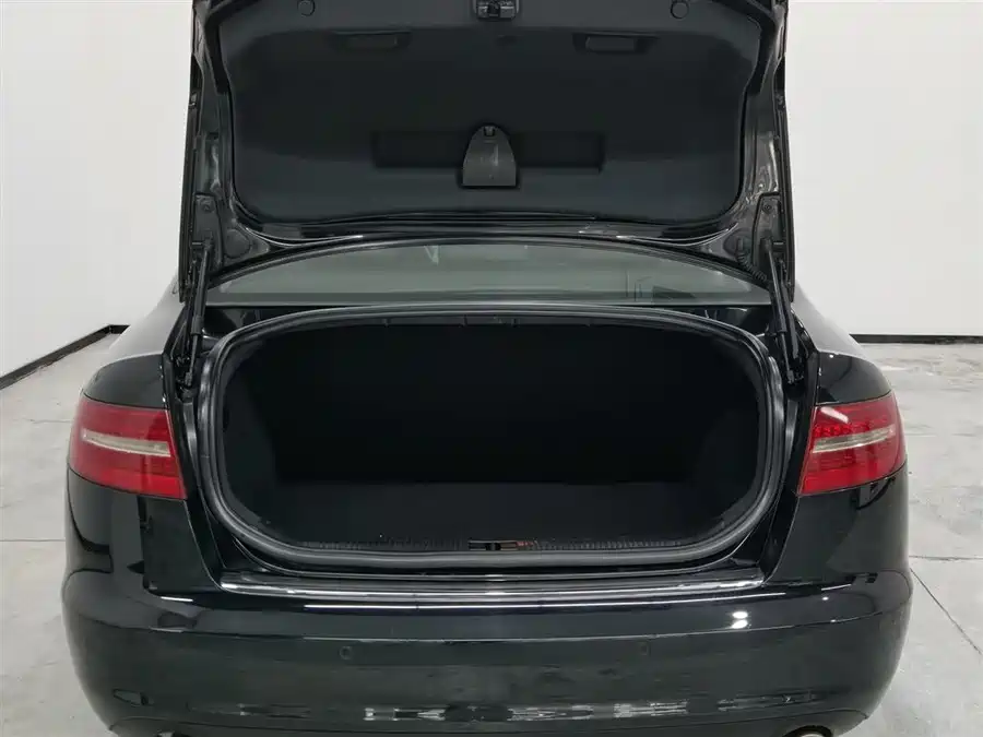 900x675_0_q87_c42_autohomecar__Chto52koFYCANeYFAAFD5wyDZ4Q907.jpg.webp Used Audi A6L 2011 2.0 TFSI automatic standard