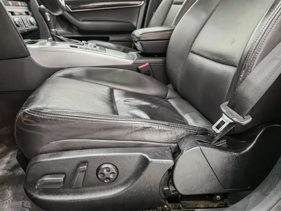 900x675_0_q87_c42_autohomecar__Chto52koFYaAdTO4AAHqMVfwdNU562.jpg.webp Used Audi A6L 2011 2.0 TFSI automatic standard