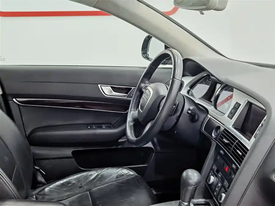 900x675_0_q87_c42_autohomecar__Chto52koFYmAL-i7AAGSfHKO8sM090.jpg.webp Used Audi A6L 2011 2.0 TFSI automatic standard