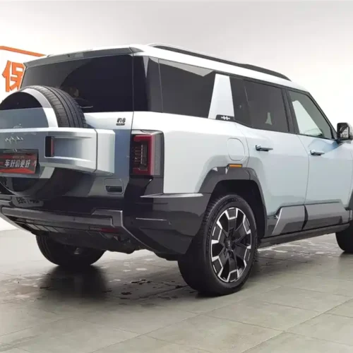 900x675_0_q87_c42_autohomecar__Chto52koZb2ABHGHAAFvgbYKGlE051.jpg.webp Used BYD Leopard 8 2025 Zhiyong flagship version 7 seats