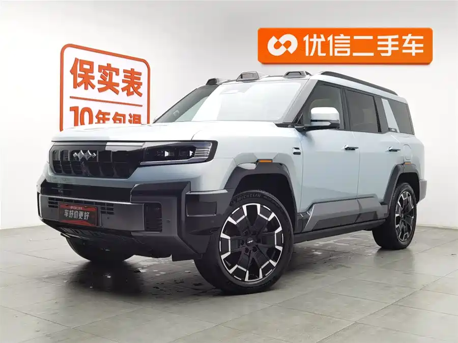 900x675_0_q87_c42_autohomecar__Chto52koZbuAXhaNAAGU-p4CXqo227.jpg.webp Used BYD Leopard 8 2025 Zhiyong flagship version 7 seats