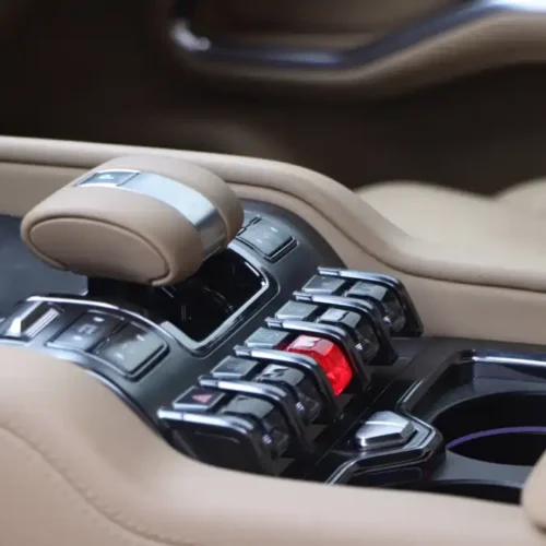 900x675_0_q87_c42_autohomecar__Chto52kpFWyAVojXAAVsZuwpC6M775.jpg.webp Used BYD Leopard 8 2025 Zhiyong flagship version 7 seats