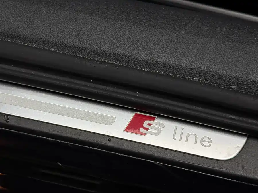 Used Audi A6L 2018 30th anniversary model 45 TFSI quattro sports