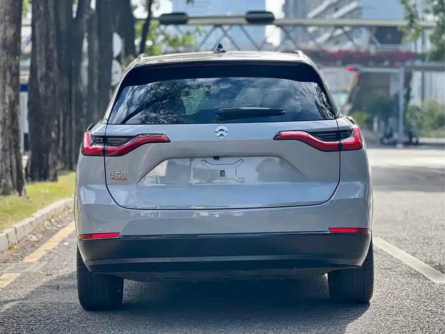 900x675_0_q87_c42_autohomecar__Chto52kqg6OAbHMJAAjI6ge_0zg206.jpg.webp Used NIO ES8 2022 75kWh six-seater version