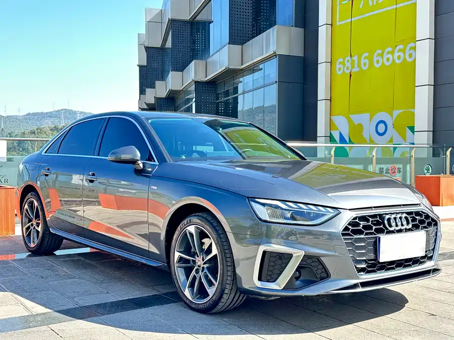 Used Audi A4L 2022 40 TFSI Fashionable and Dynamic