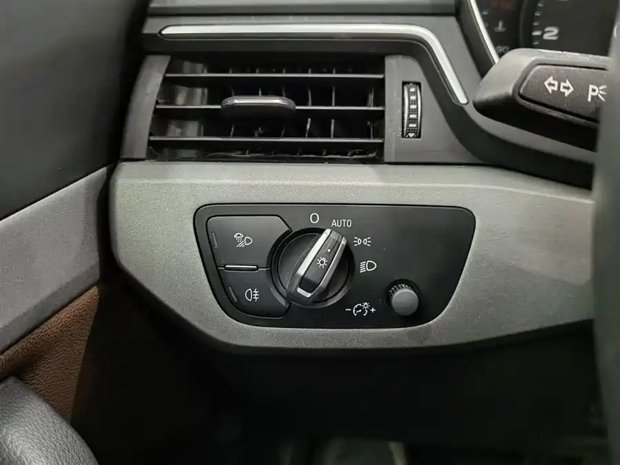 Used Audi A4L 2019 40 TFSI Enterprising National V