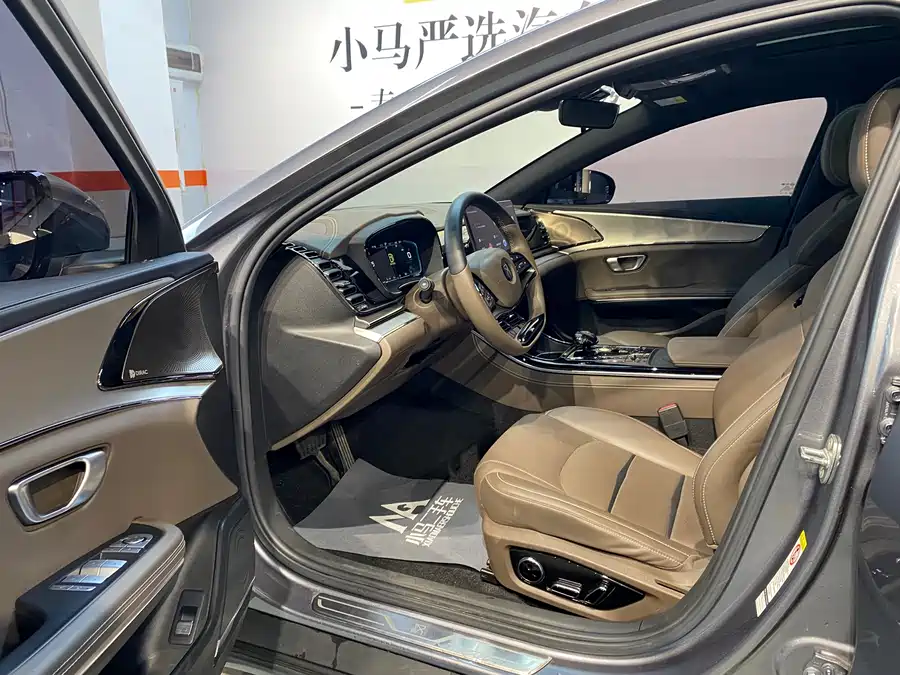 900x675_0_q87_c42_autohomecar__Chto52ktYMaAOh_6AArlskVmXVs749.jpg.webp Used BYD Han 2020 DM four-wheel drive performance version luxury model