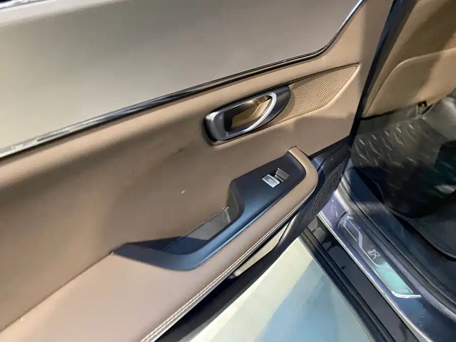 900x675_0_q87_c42_autohomecar__Chto52ktYNOAf7ksAAhp9fJD6mA315.jpg.webp Used BYD Han 2020 DM four-wheel drive performance version luxury model